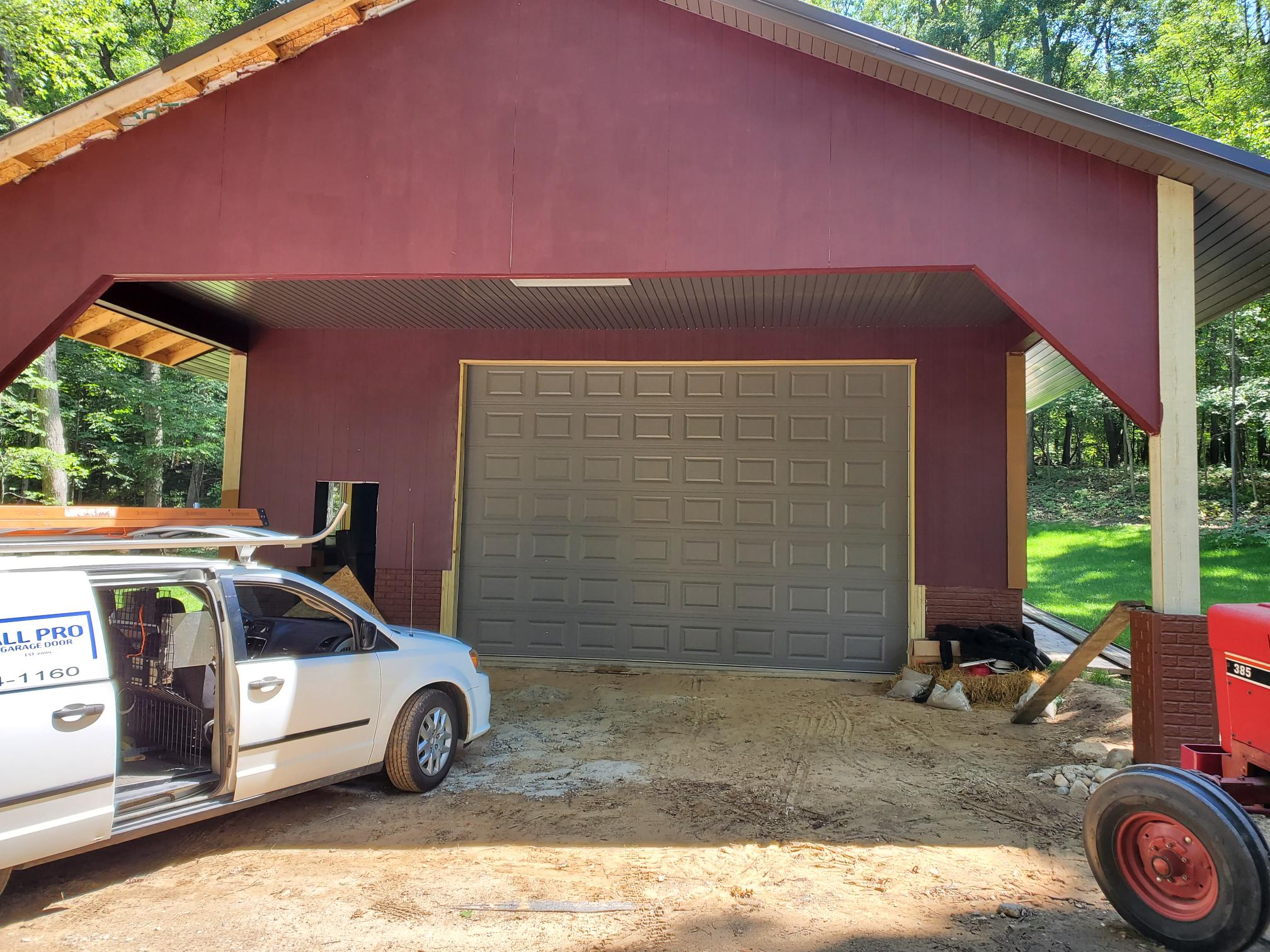 All Pro Garage Door Inc. - CHI Insulated Pole Barn Doors